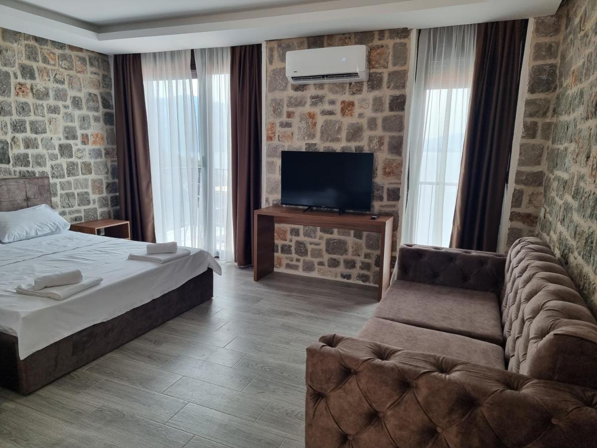 Agape Rose Hotel מראה חיצוני תמונה
